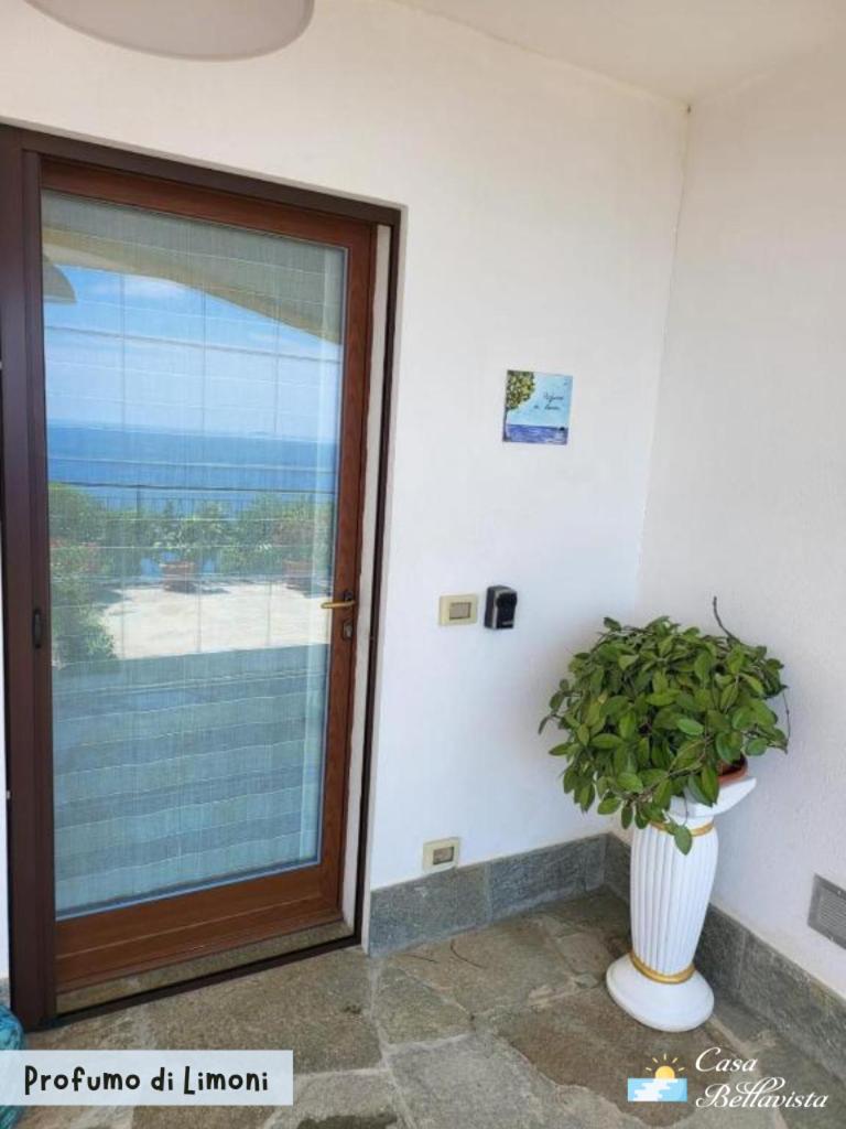 דירות ברג'ג'י Casa Bellavista מראה חיצוני תמונה